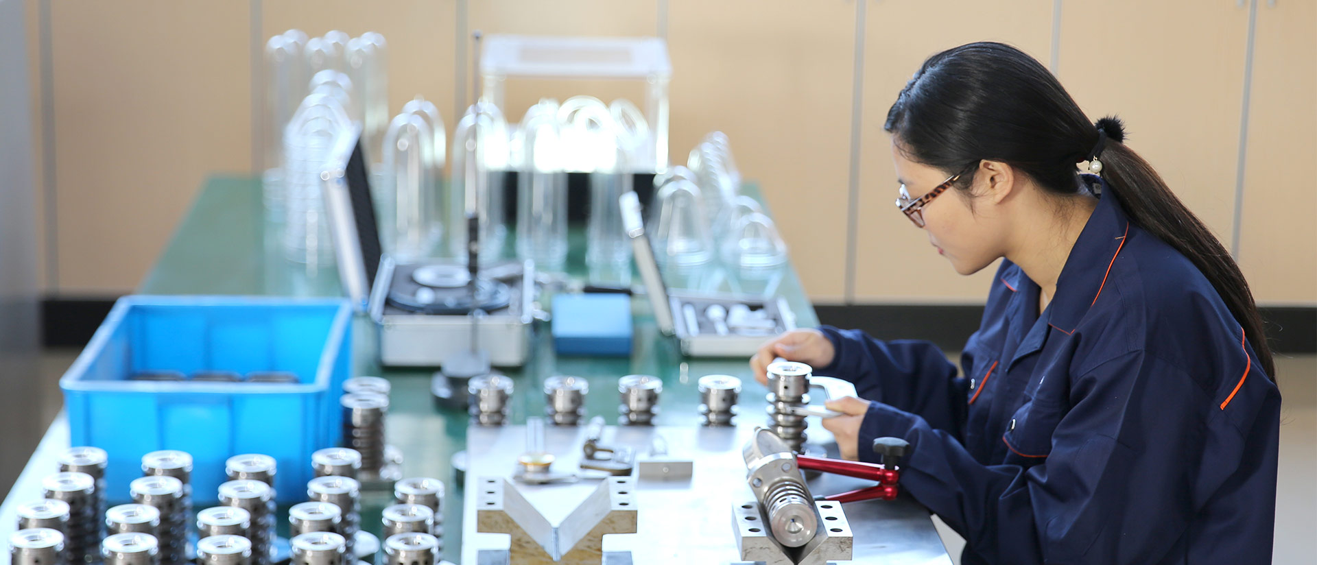 PET preform এর ইনজেকশন ছাঁচনির্মাণ প্রক্রিয়া সম্পর্কে কথা বলা